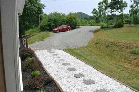 335 Upper Thomas Branch Rd, Marshall, NC 28753 photo 19