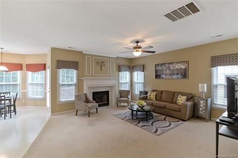 19938 Scanmar Ln, Cornelius, NC 28031 photo 5