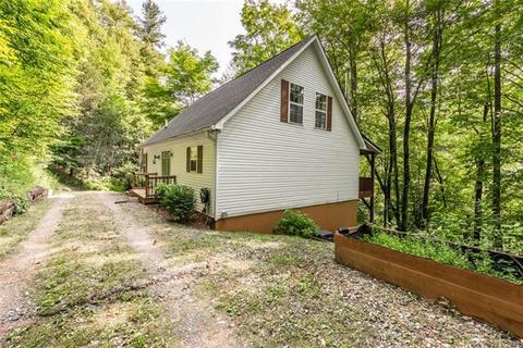 281 Ben Clark Rd, Marshall, NC 28753 photo 3