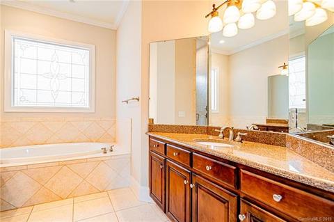 6631 Fox Ridge Cir, Davidson, NC 28036 photo 43