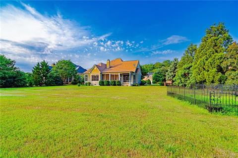 6631 Fox Ridge Cir, Davidson, NC 28036 photo 48