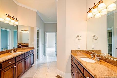 6631 Fox Ridge Cir, Davidson, NC 28036 photo 42