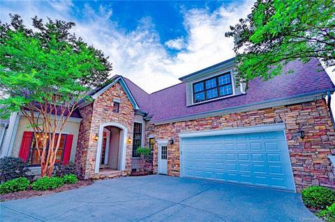 6631 Fox Ridge Cir, Davidson, NC 28036 photo 1