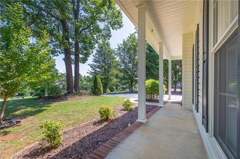 3226 48th Avenue Ln, Hickory, NC 28601 photo 4