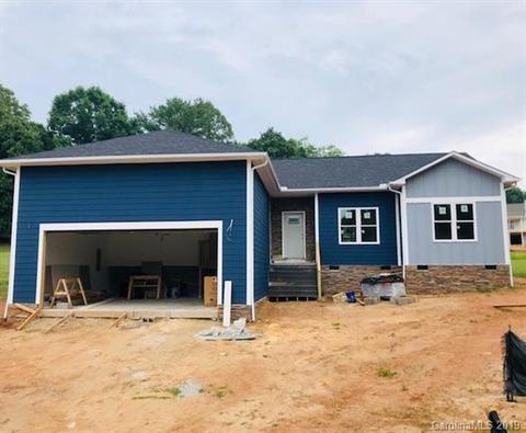 105 Timber Ct, Morganton, NC 28680 photo 1