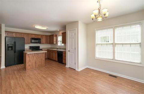 207 19th Ave, Hickory, NC 28602 photo 5