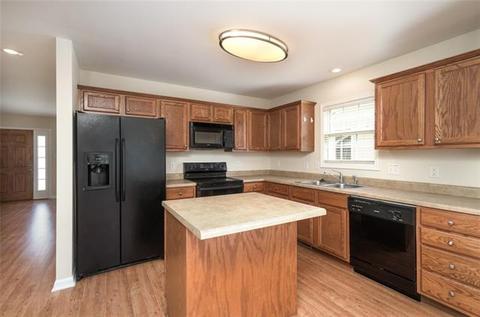 207 19th Ave, Hickory, NC 28602 photo 4