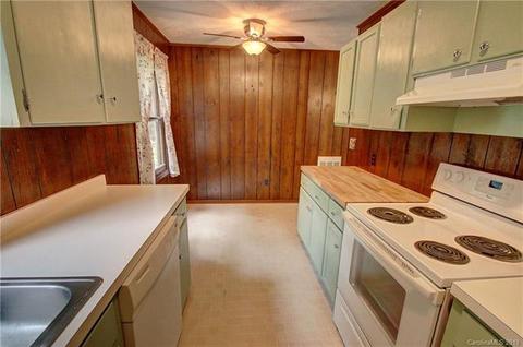 179 Forest Dr, Clyde, NC 28721 photo 10