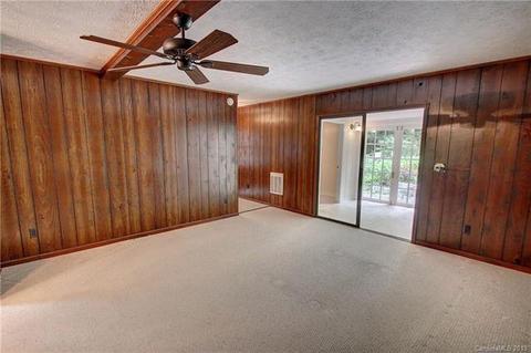 179 Forest Dr, Clyde, NC 28721 photo 5