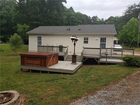 113 Raintree Dr, Morganton, NC 28655 photo 14