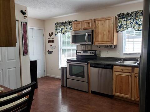 113 Raintree Dr, Morganton, NC 28655 photo 3