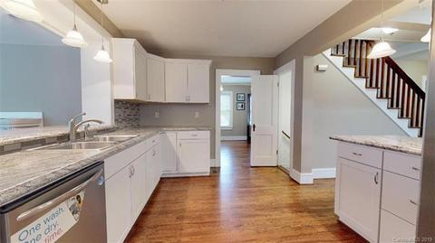 30 Long St, Marion, NC 28752 photo 23