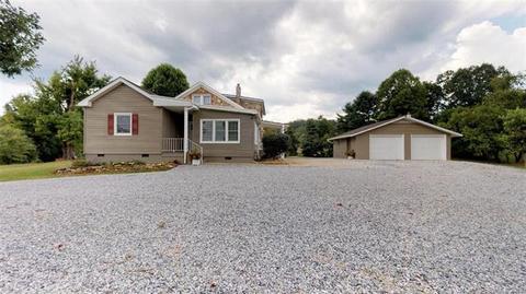 30 Long St, Marion, NC 28752 photo 10