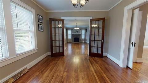 30 Long St, Marion, NC 28752 photo 17
