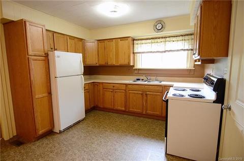 190 Shell Rd, Marion, NC 28752 photo 12