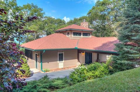 925 Saratoga Dr, Boone, NC 28607 photo 1