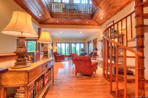 925 Saratoga Dr, Boone, NC 28607 photo 6
