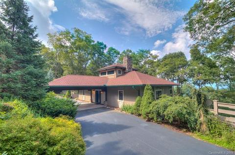 925 Saratoga Dr, Boone, NC 28607 photo 3
