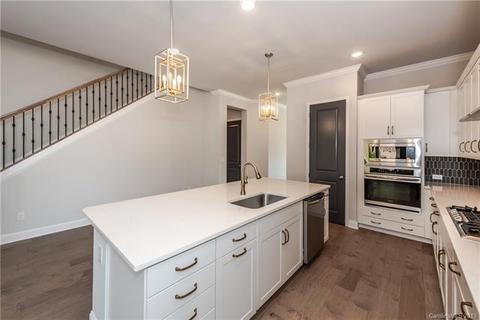 1220 Greenbridge Dr, Matthews, NC 28105 photo 12
