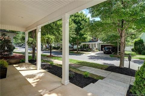18731 Coachmans Trce, Cornelius, NC 28031 photo 5