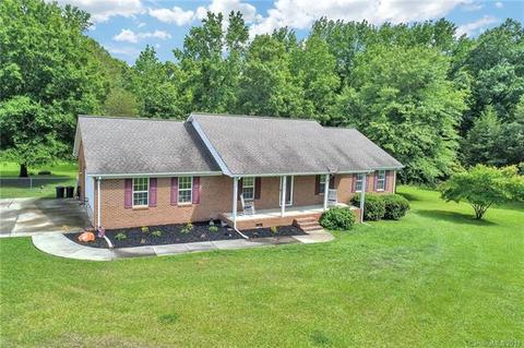2157 Reeves Rd, Lancaster, SC 29720 photo 2