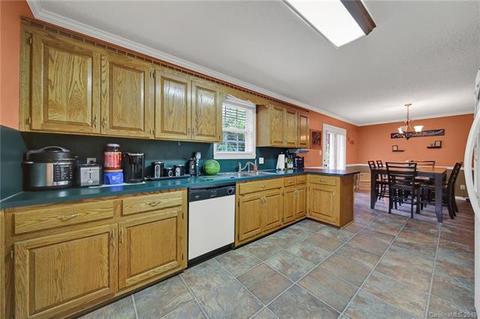 2157 Reeves Rd, Lancaster, SC 29720 photo 4
