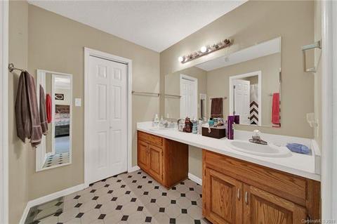 2157 Reeves Rd, Lancaster, SC 29720 photo 9