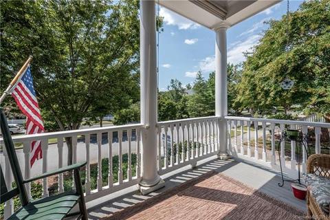 154 Clemens Pl, Davidson, NC 28036 photo 6