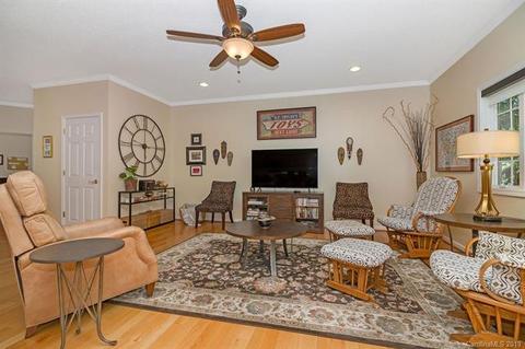 192 Eagle Point Dr, Brevard, NC 28712 photo 11