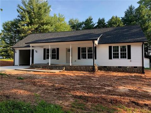 603 10th St, Conover, NC 28613 photo 3