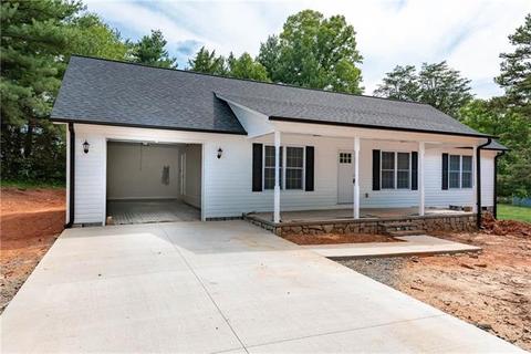 603 10th St, Conover, NC 28613 photo 1