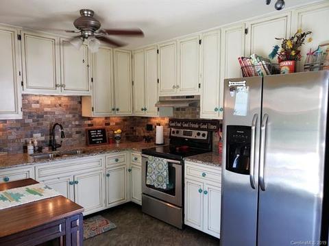 2568 Devon Dr, Dallas, NC 28034 photo 5