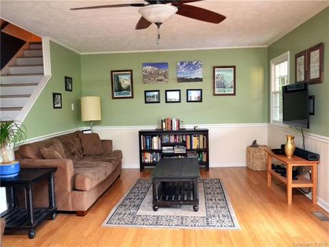147 Greenbrier Dr, Cullowhee, NC 28723 photo 3