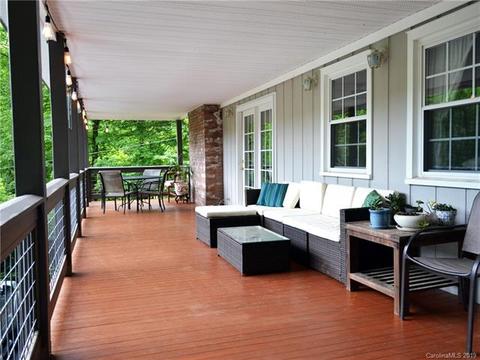 147 Greenbrier Dr, Cullowhee, NC 28723 photo 2