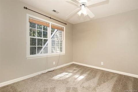 2718 Oxborough Dr, Matthews, NC 28105 photo 17