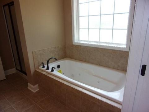 4202 Pickering Dr, Hickory, NC 28602 photo 11