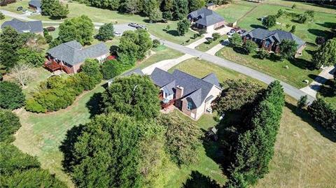 7016 Brett Dr, Monroe, NC 28110 photo 9