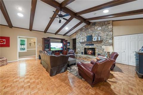 2372 Eagle Dr, Conover, NC 28613 photo 6