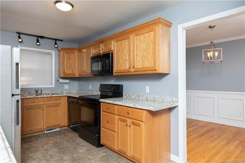 2703 Norfolk Rd, Lancaster, SC 29720 photo 9