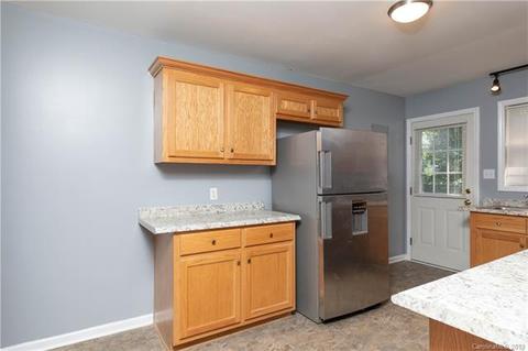 2703 Norfolk Rd, Lancaster, SC 29720 photo 8