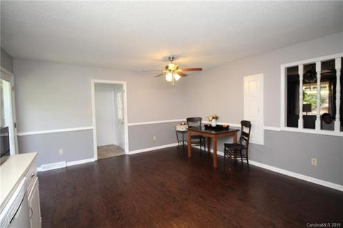 1422 Crescent St, Monroe, NC 28112 photo 8