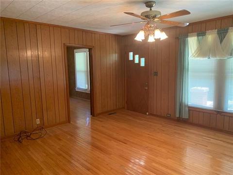 317 3rd Ave, Conover, NC 28613 photo 4