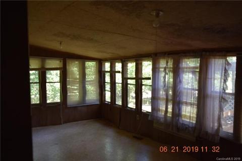 705 E Klutz St, Maiden, NC 28650 photo 18