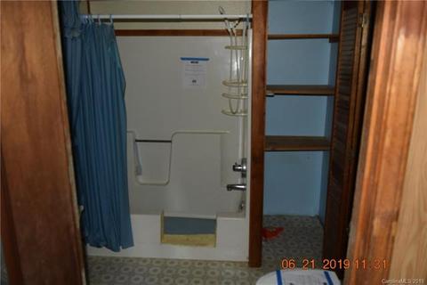705 E Klutz St, Maiden, NC 28650 photo 15