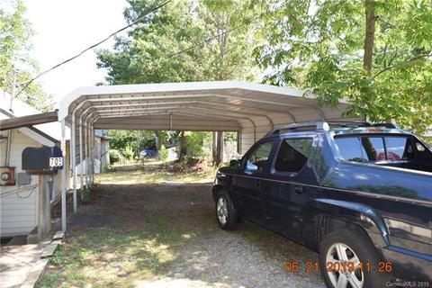 705 E Klutz St, Maiden, NC 28650 photo 3