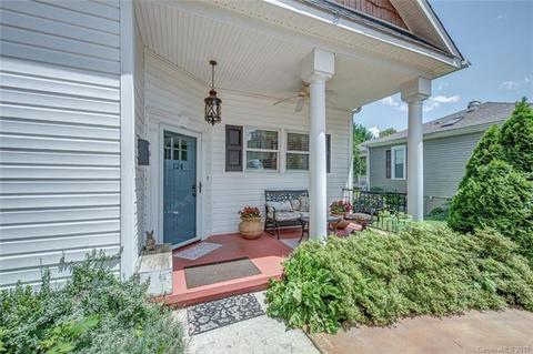 124 7th St, Cramerton, NC 28032 photo 2