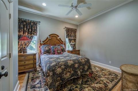 124 7th St, Cramerton, NC 28032 photo 17