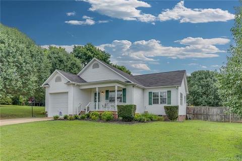 176 E Fork Dr, Ellenboro, NC 28040 photo 1