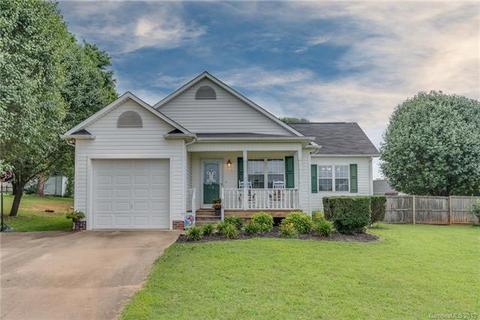 176 E Fork Dr, Ellenboro, NC 28040 photo 2