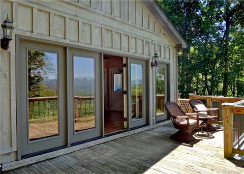 323 Hyacinth Dr, Clyde, NC 28721 photo 15
